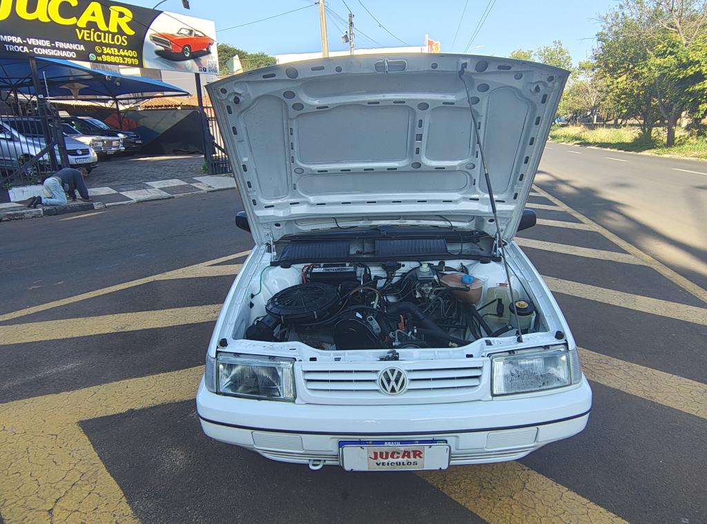 VOLKSWAGEN Santana - Foto