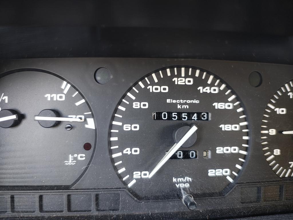 VOLKSWAGEN Santana - Foto