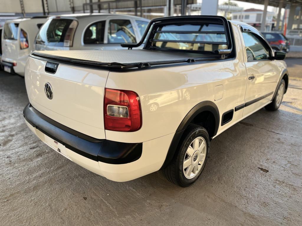 VOLKSWAGEN Saveiro - Foto