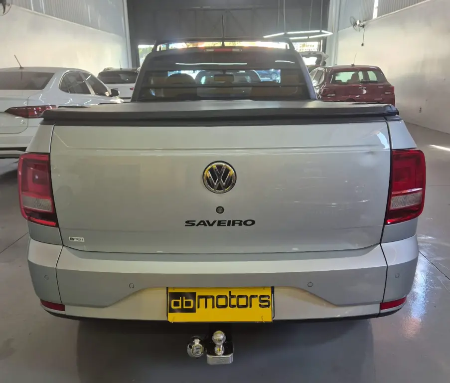 VOLKSWAGEN Saveiro - Foto