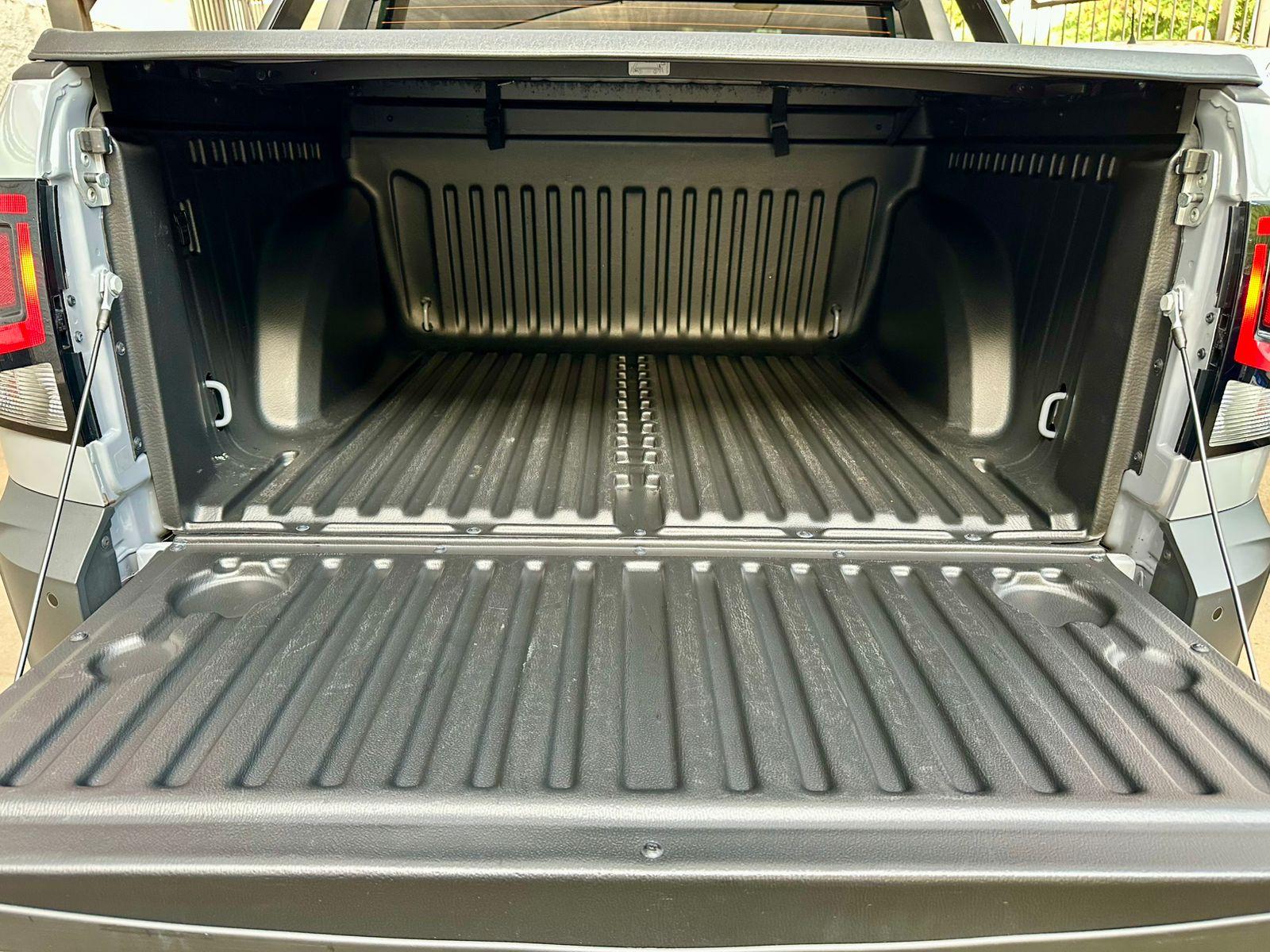 VOLKSWAGEN Saveiro - Foto