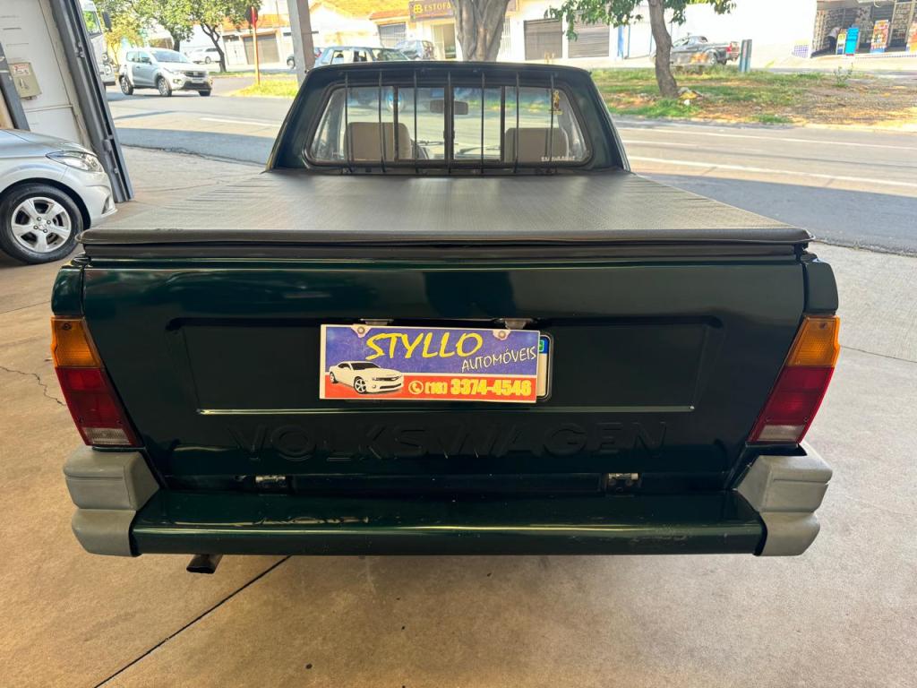 VOLKSWAGEN Saveiro - Foto