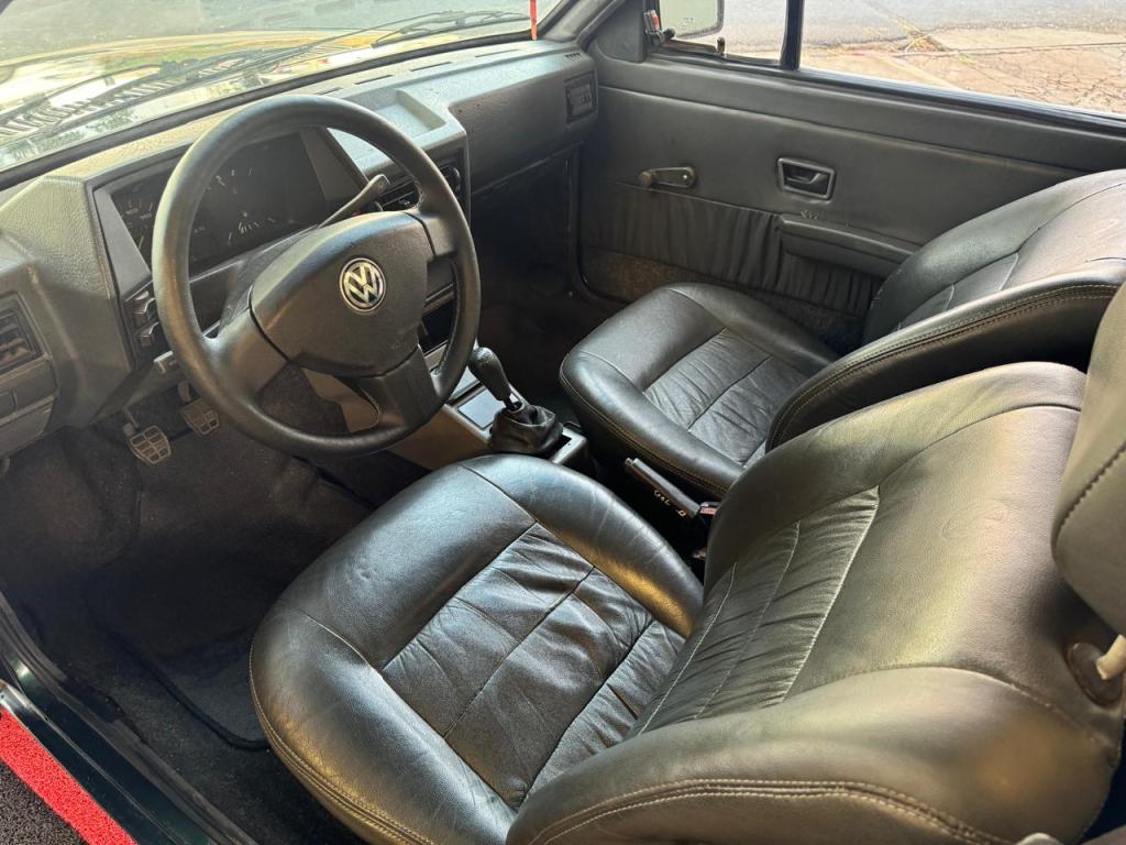 VOLKSWAGEN Saveiro - Foto