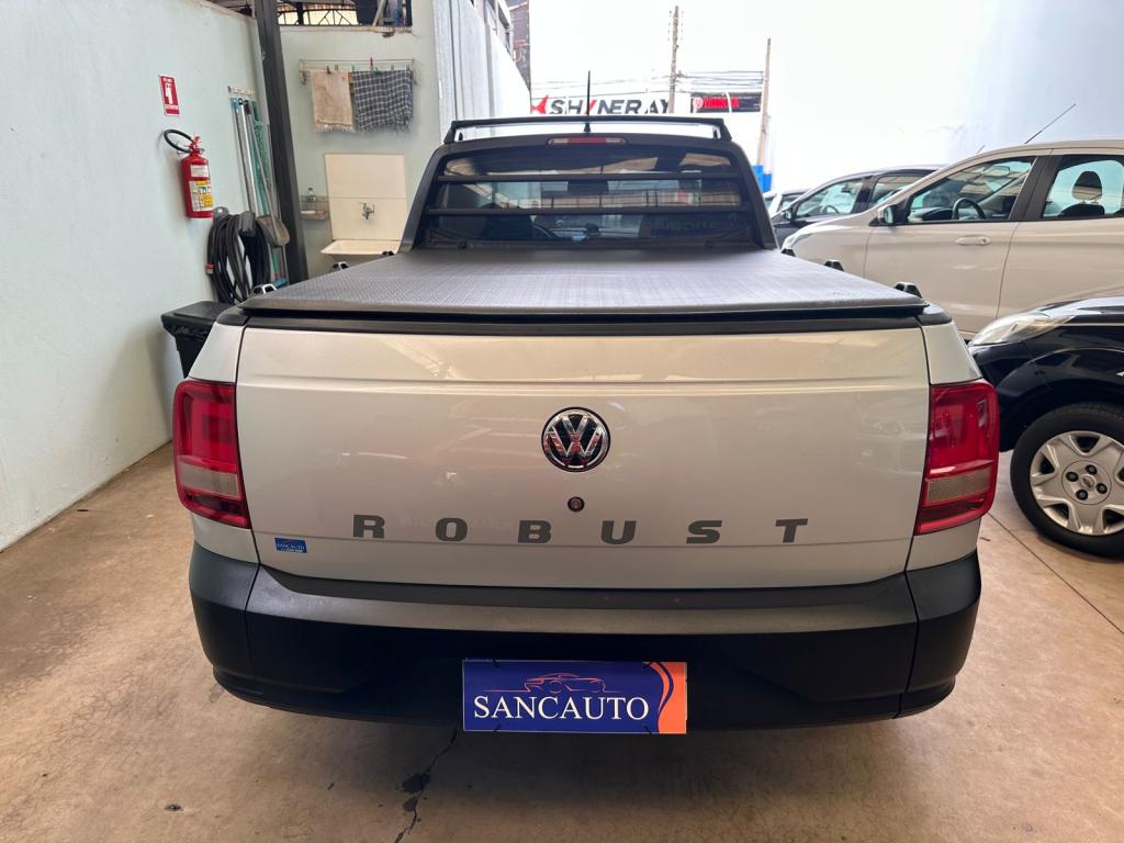 VOLKSWAGEN Saveiro - Foto