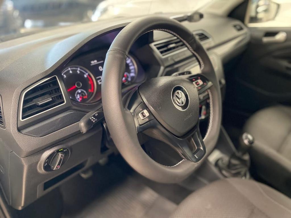 VOLKSWAGEN Saveiro - Foto