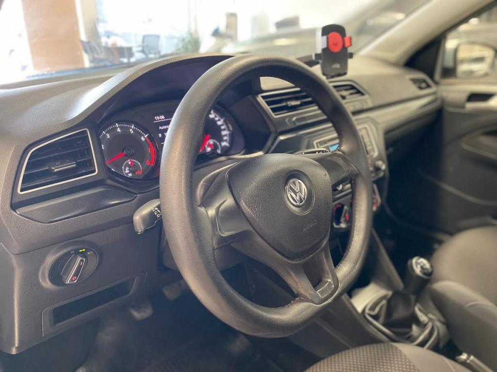 VOLKSWAGEN Saveiro - Foto