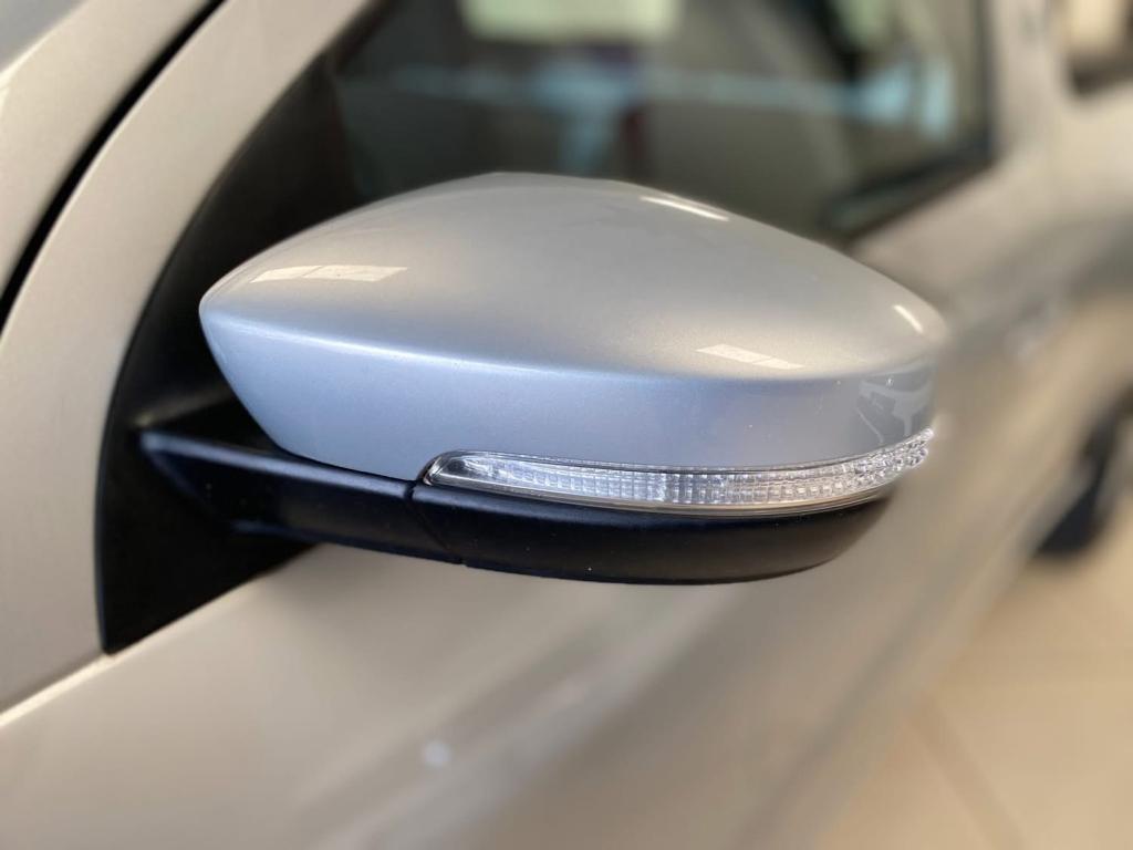 VOLKSWAGEN Saveiro - Foto