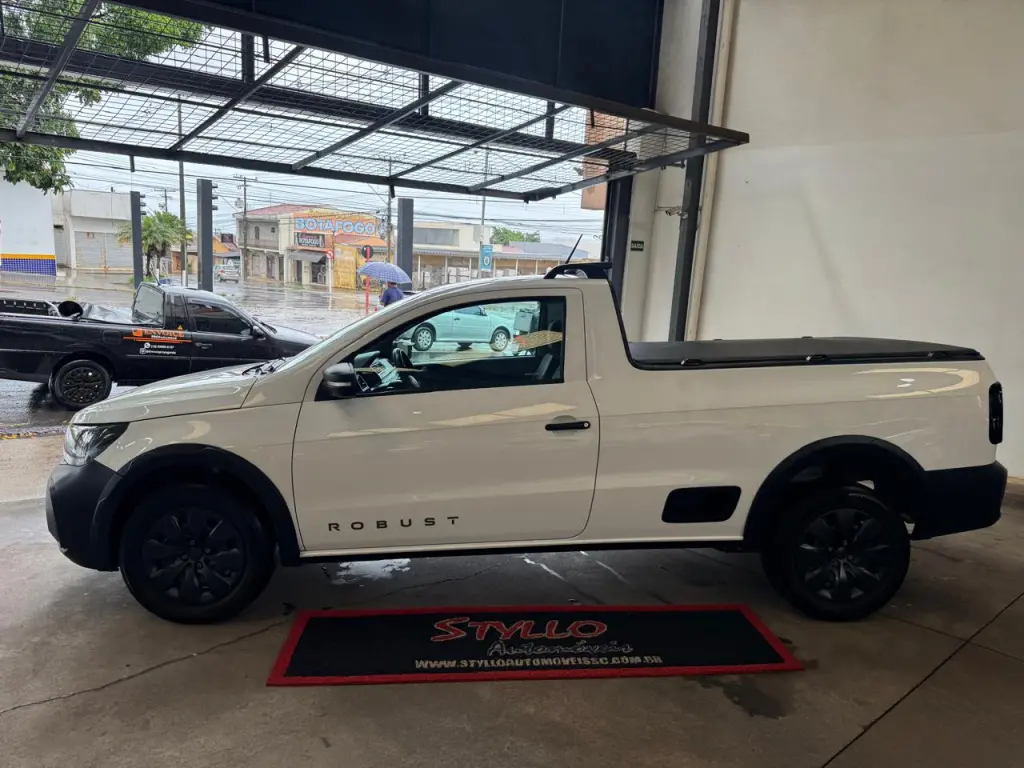 VOLKSWAGEN Saveiro - Foto