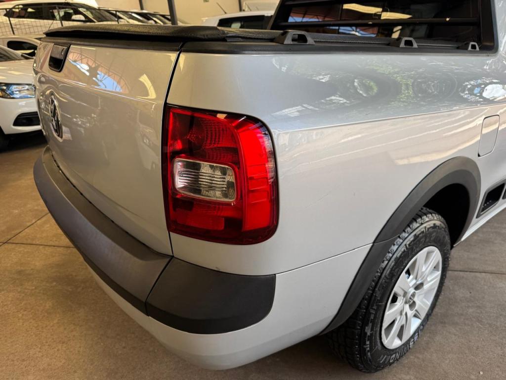 VOLKSWAGEN Saveiro - Foto