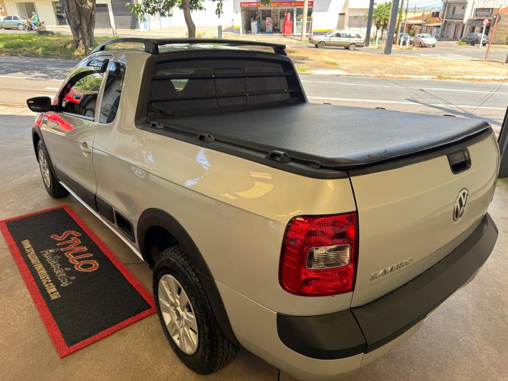 VOLKSWAGEN Saveiro - Foto