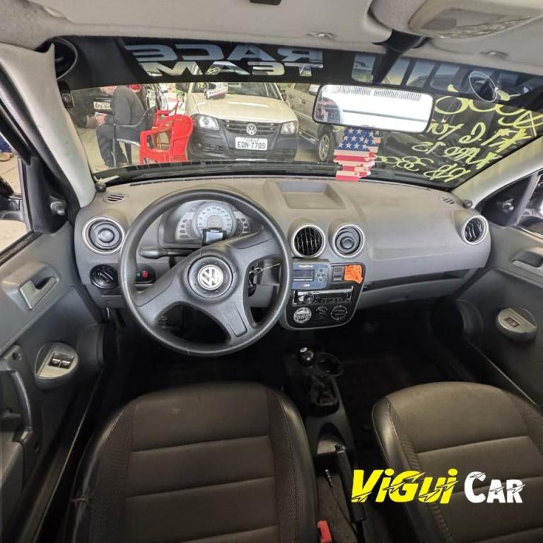 VOLKSWAGEN Saveiro - Foto
