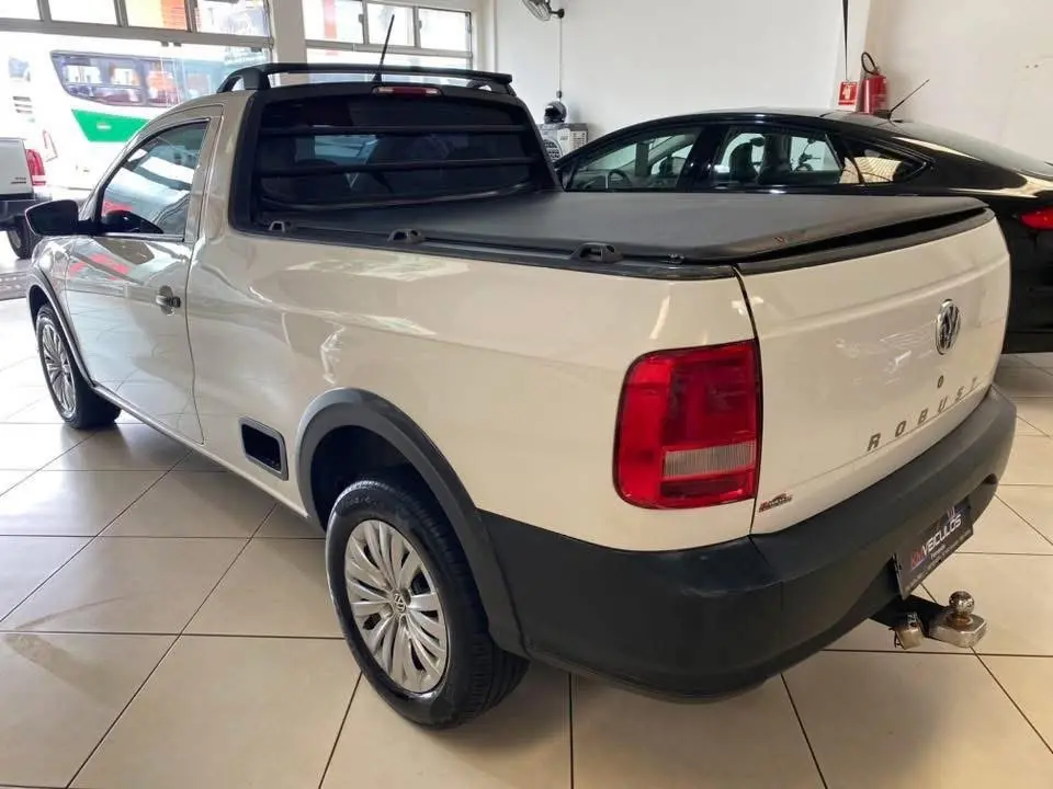 VOLKSWAGEN Saveiro - Foto