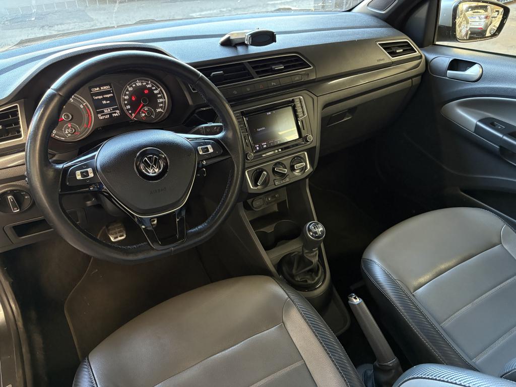 VOLKSWAGEN Saveiro - Foto