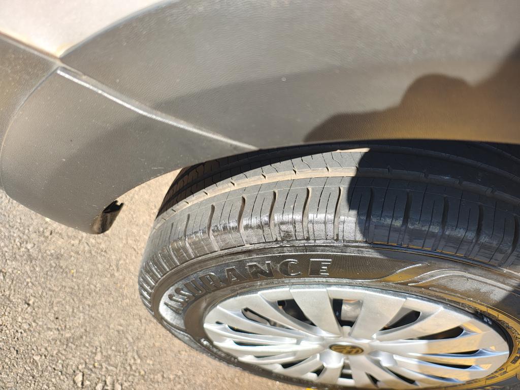 VOLKSWAGEN Saveiro - Foto