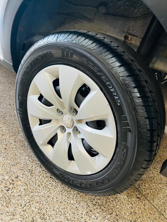VOLKSWAGEN Saveiro - Foto