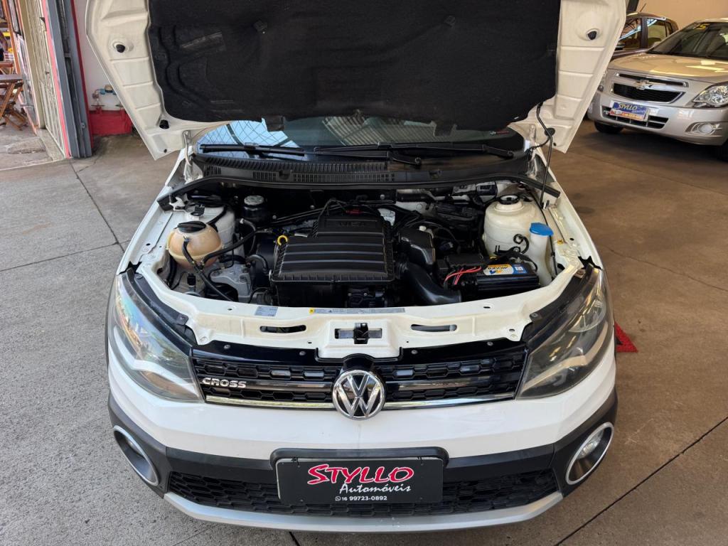 VOLKSWAGEN Saveiro - Foto