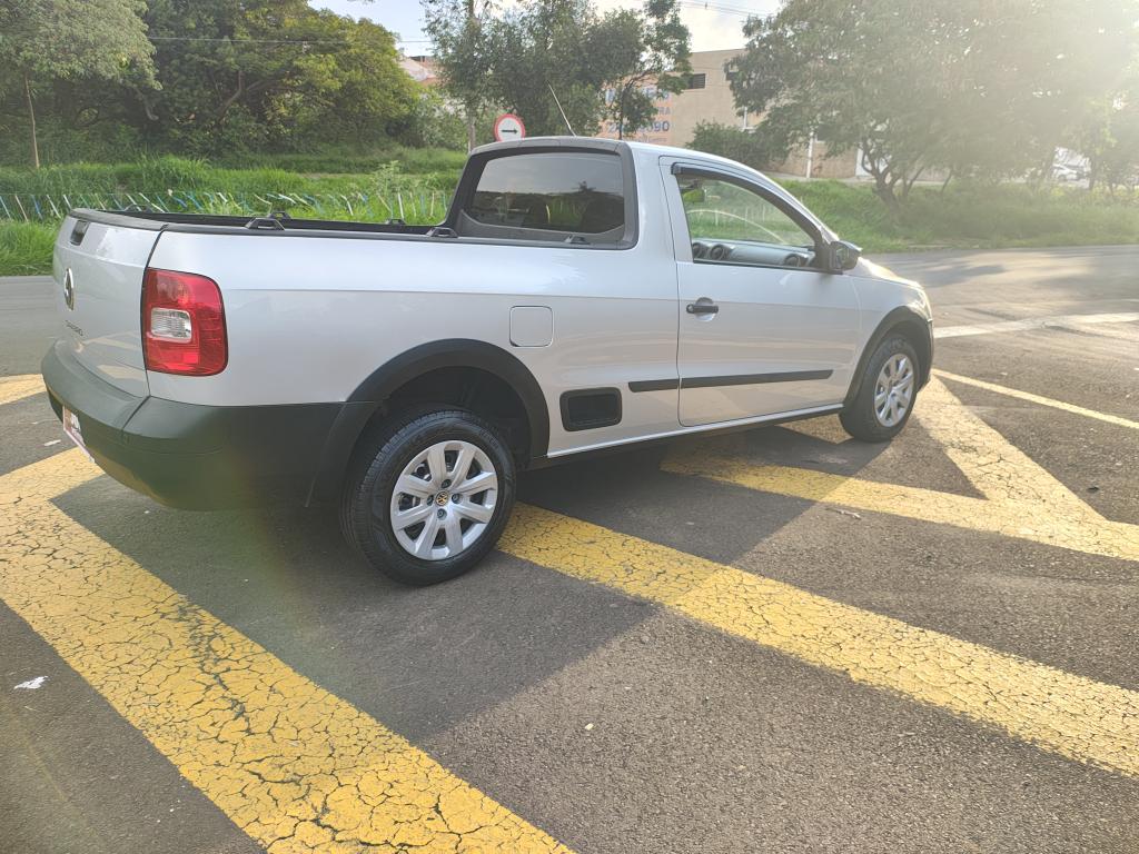 VOLKSWAGEN Saveiro - Foto