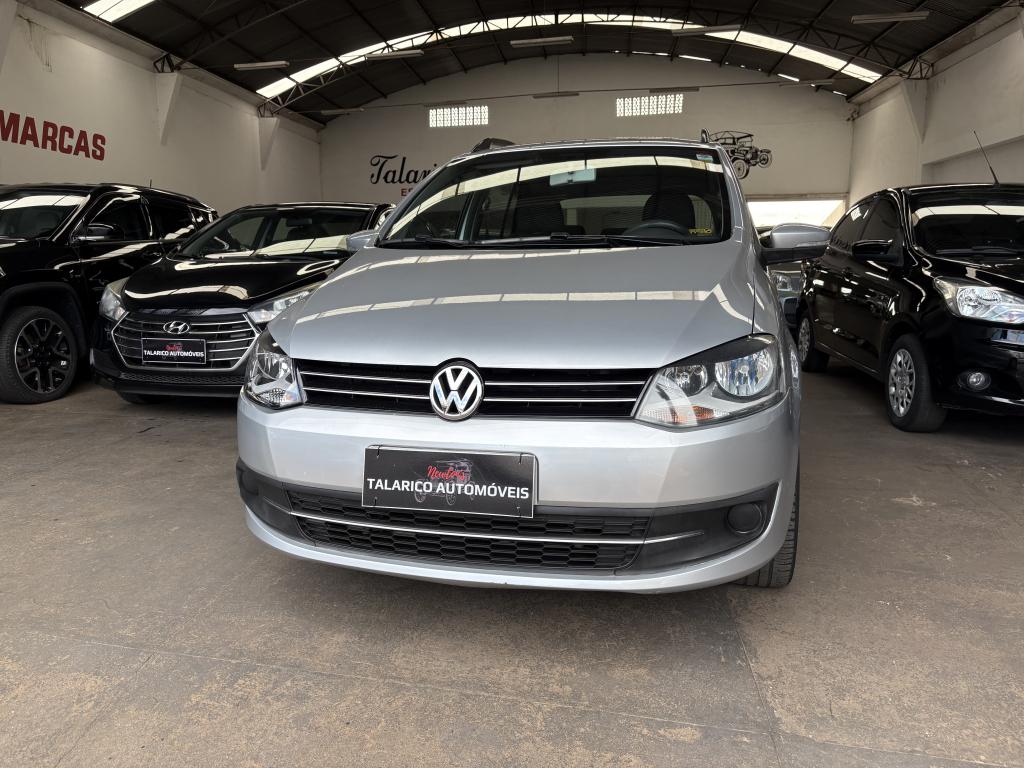 VOLKSWAGEN Space Fox