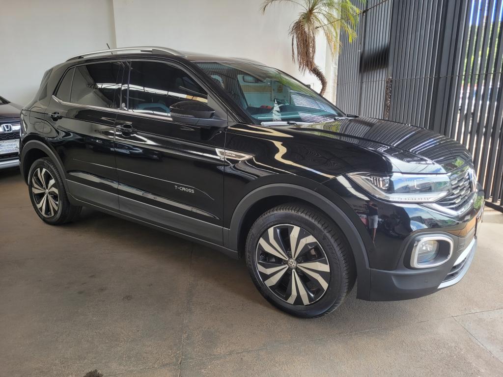VOLKSWAGEN T-Cross - Foto
