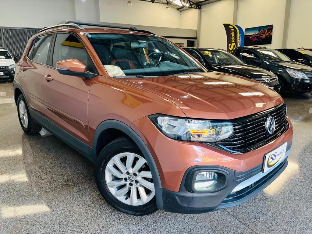 VOLKSWAGEN T-Cross - Foto