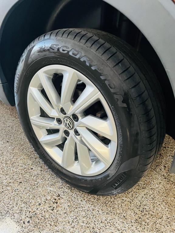 VOLKSWAGEN T-Cross - Foto