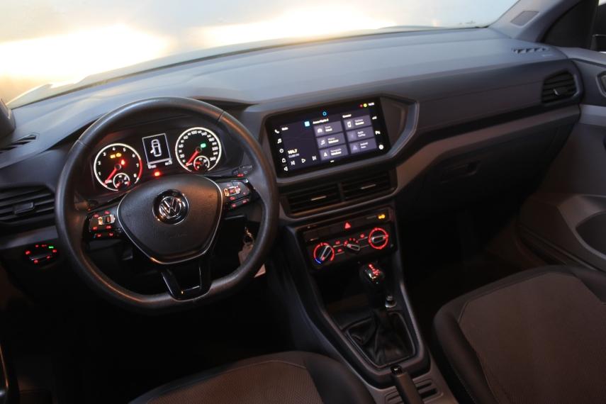 VOLKSWAGEN T-Cross - Foto