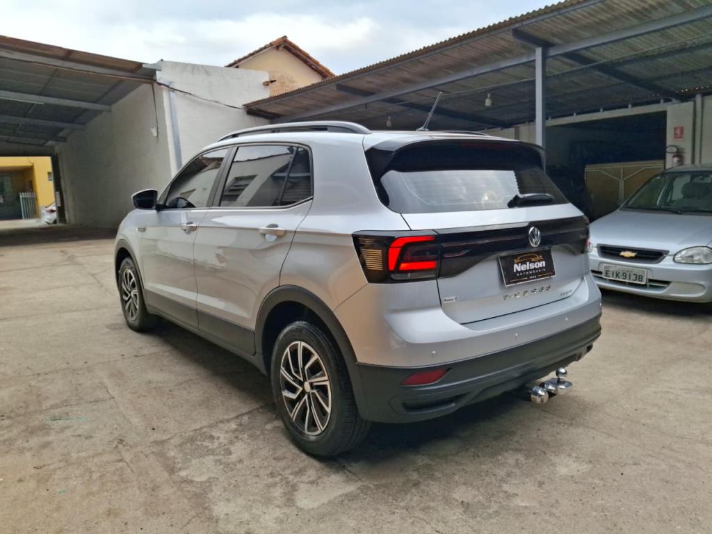 VOLKSWAGEN T-Cross - Foto