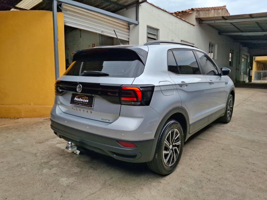 VOLKSWAGEN T-Cross - Foto