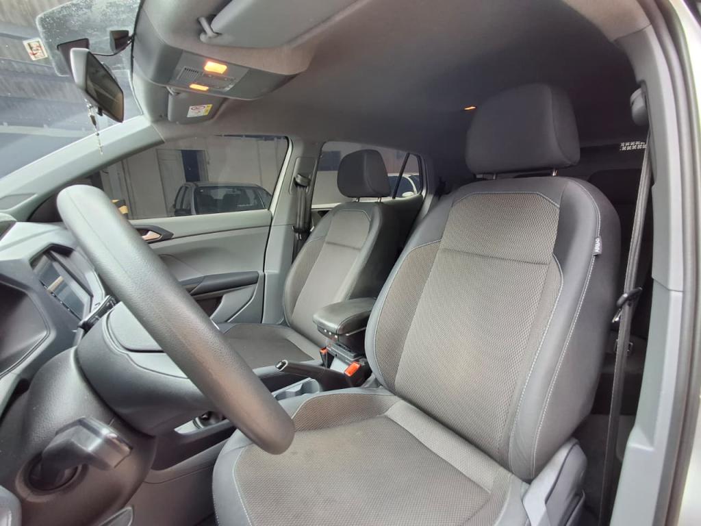 VOLKSWAGEN T-Cross - Foto