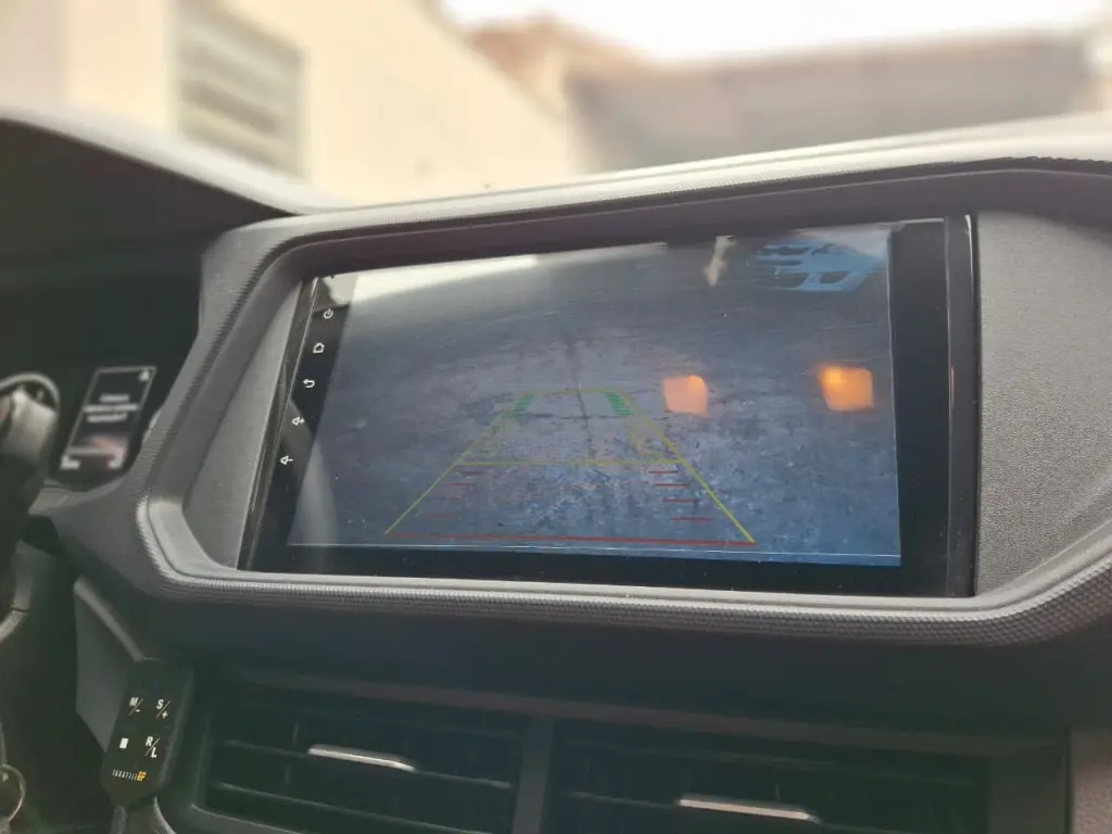 VOLKSWAGEN T-Cross - Foto