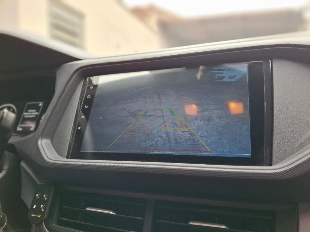 VOLKSWAGEN T-Cross - Foto