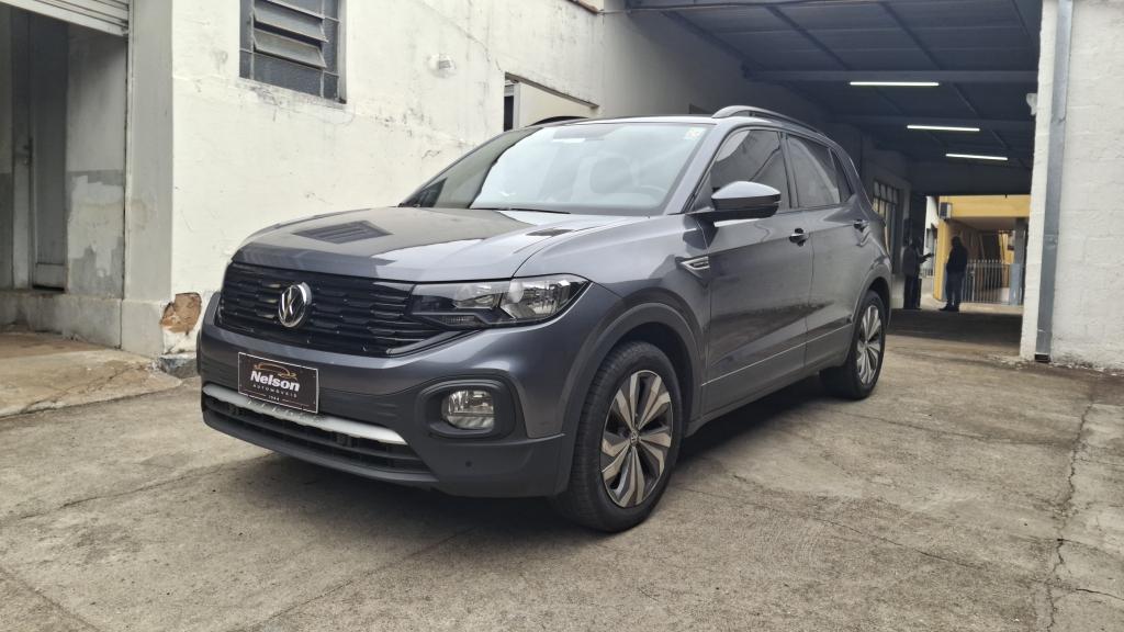 VOLKSWAGEN T-Cross - Foto