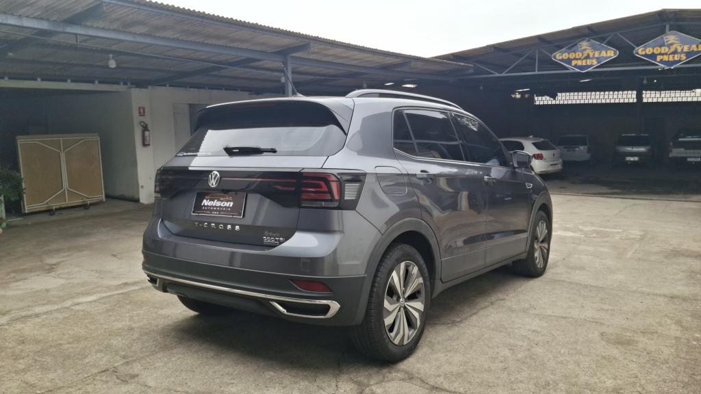 VOLKSWAGEN T-Cross - Foto