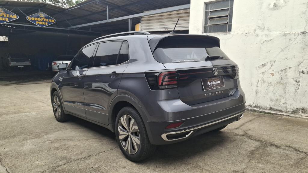 VOLKSWAGEN T-Cross - Foto