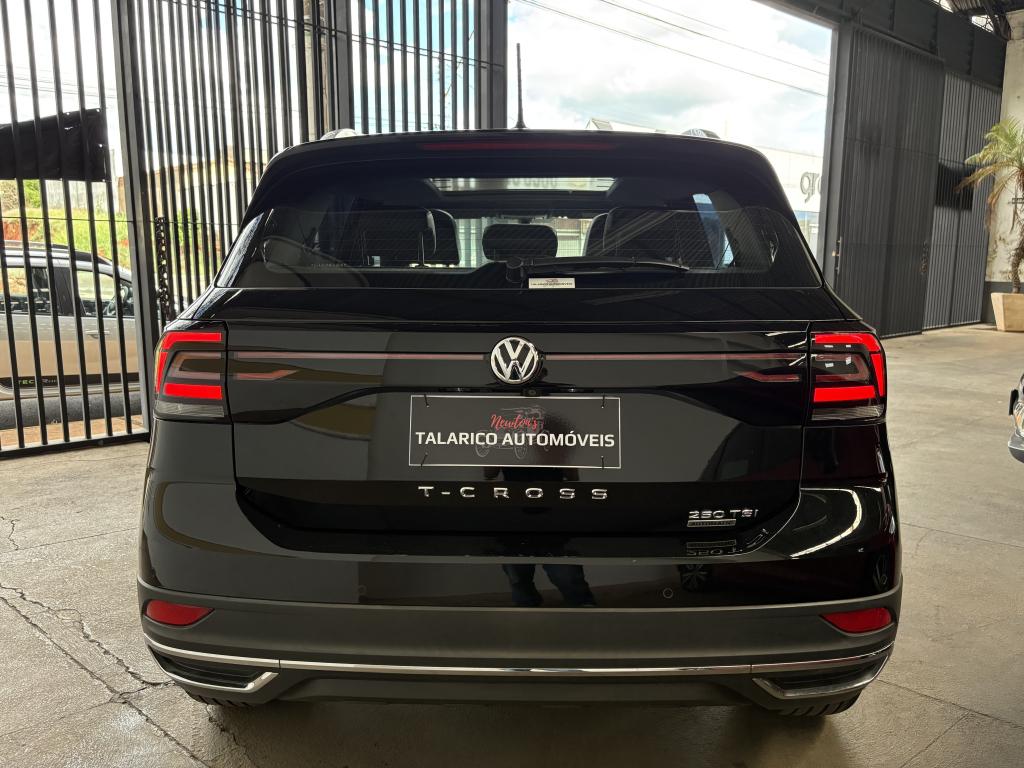 VOLKSWAGEN T-Cross - Foto