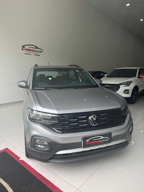 VOLKSWAGEN T-Cross - Foto