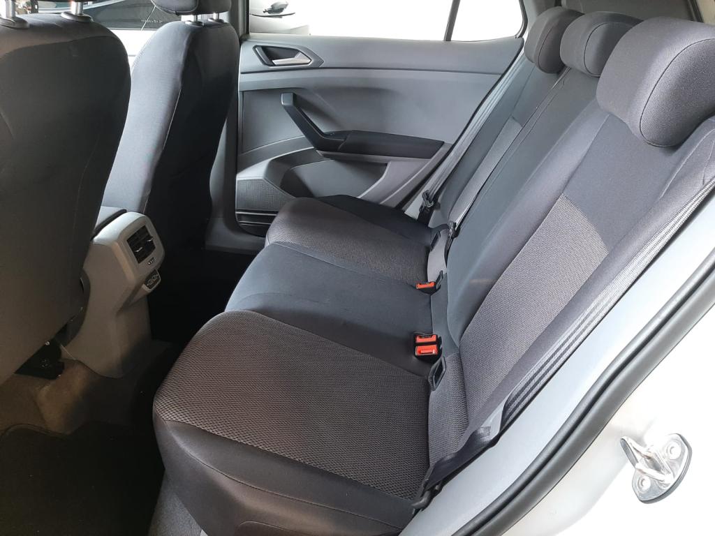 VOLKSWAGEN T-Cross - Foto