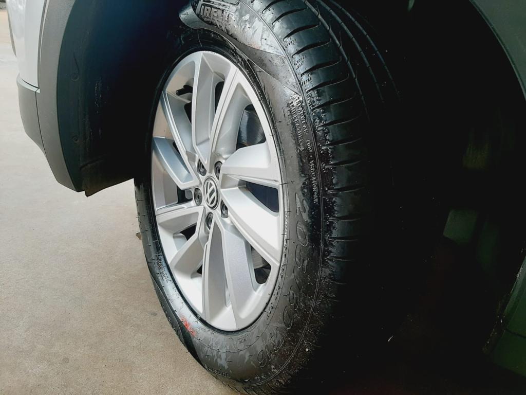 VOLKSWAGEN T-Cross - Foto