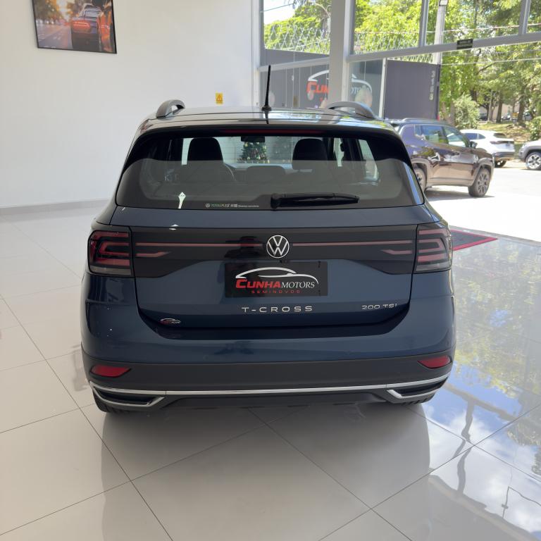 VOLKSWAGEN T-Cross - Foto