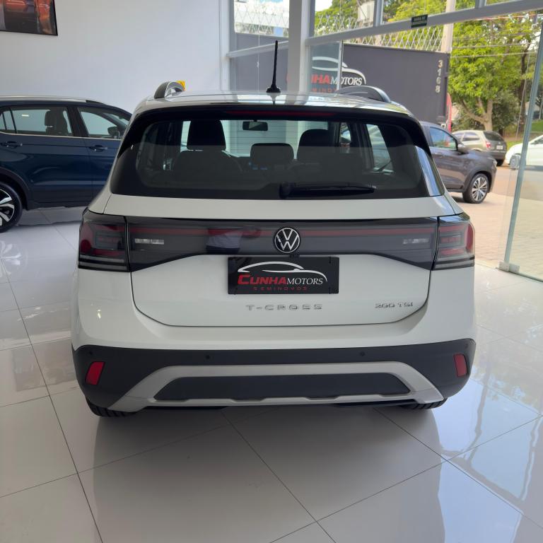 VOLKSWAGEN T-Cross - Foto