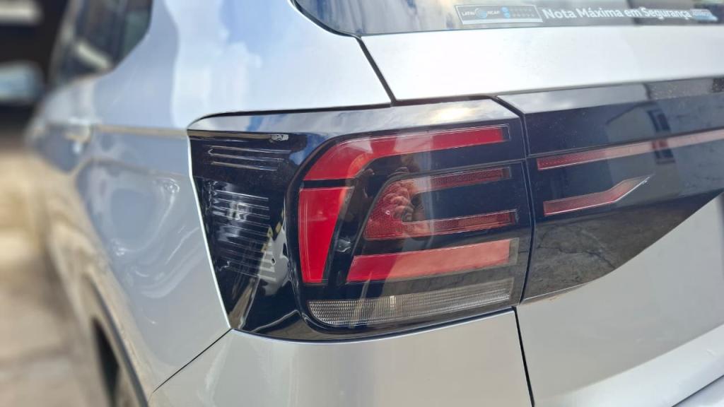 VOLKSWAGEN T-Cross - Foto