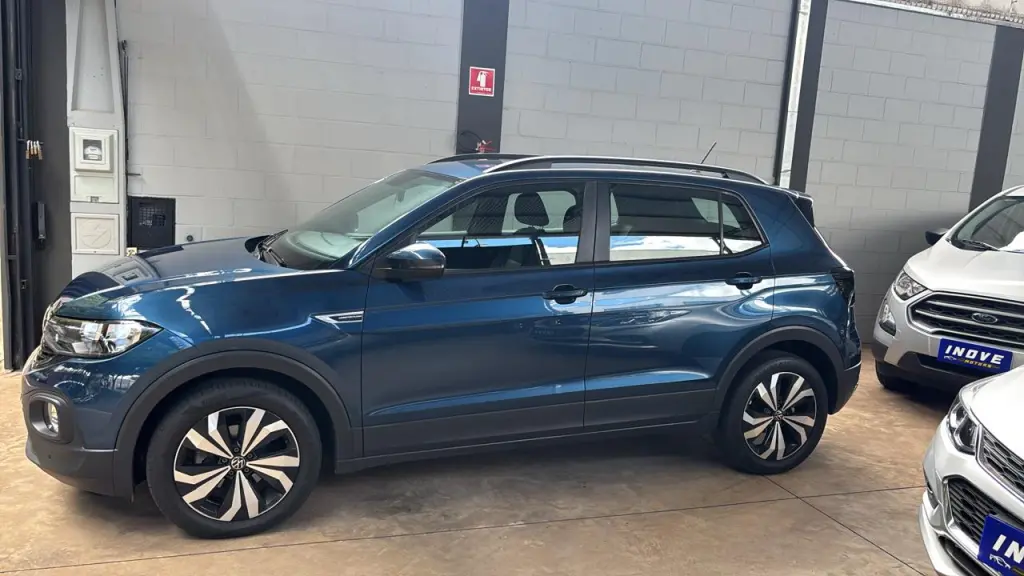 VOLKSWAGEN T-Cross - Foto