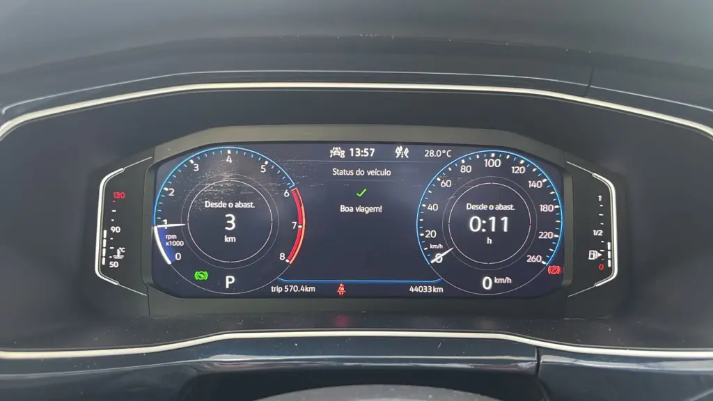 VOLKSWAGEN T-Cross - Foto