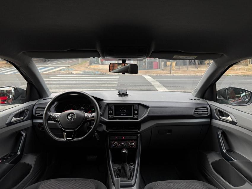 VOLKSWAGEN T-Cross - Foto