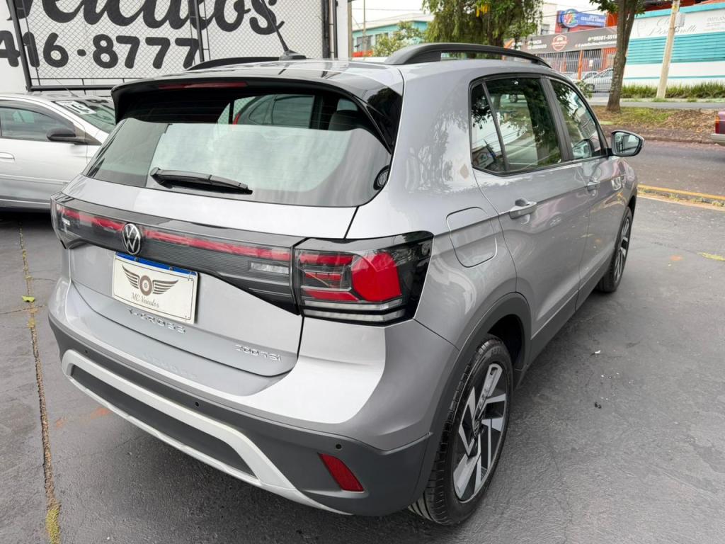 VOLKSWAGEN T-Cross - Foto