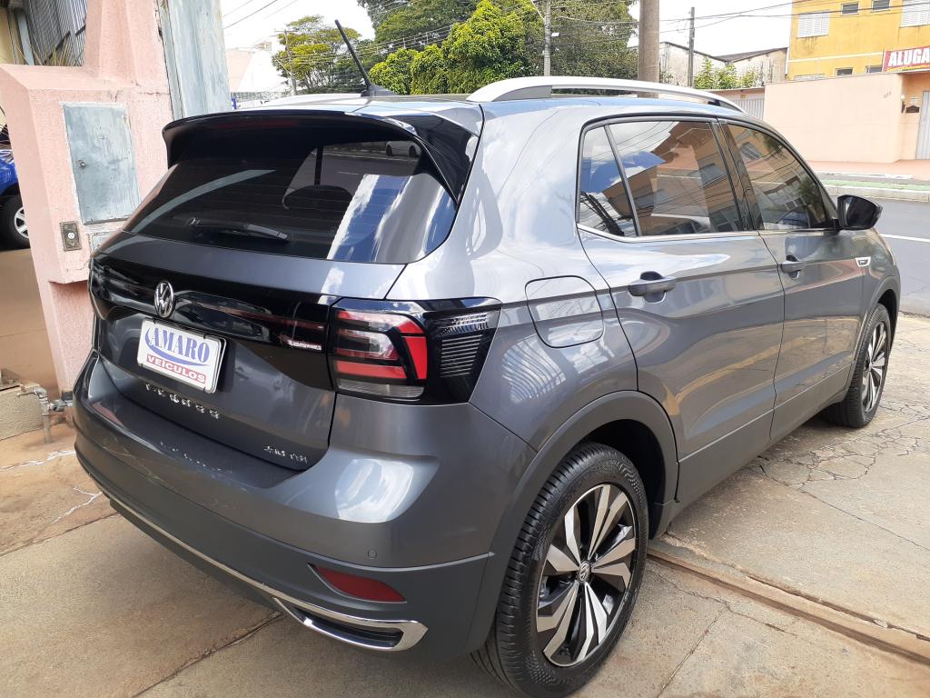 VOLKSWAGEN T-Cross - Foto