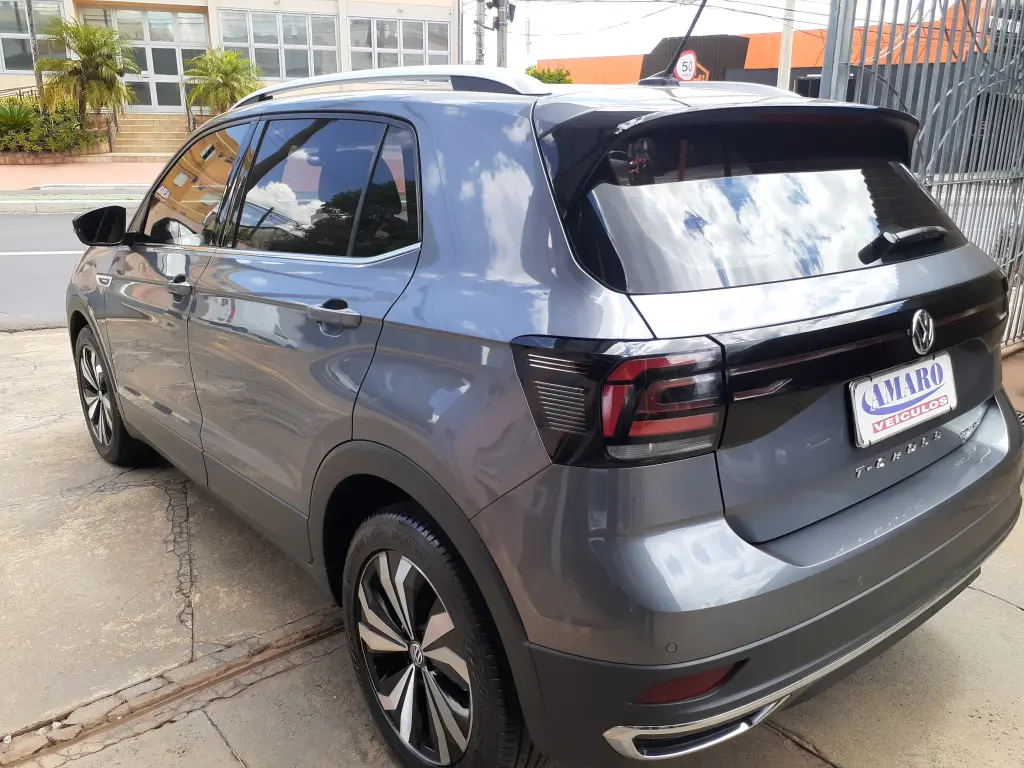 VOLKSWAGEN T-Cross - Foto