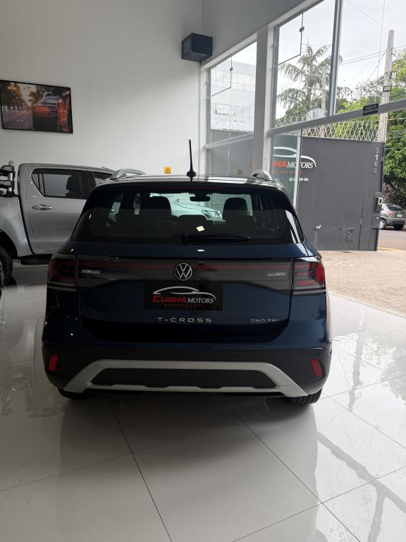 VOLKSWAGEN T-Cross - Foto