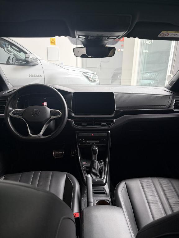 VOLKSWAGEN T-Cross - Foto