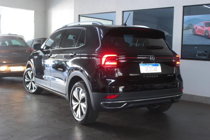 VOLKSWAGEN T-Cross - Foto